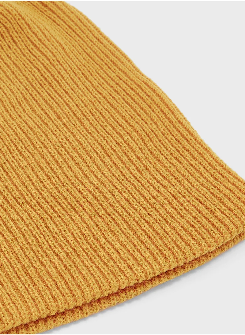 Seventy Five Casual Knitted Beanie