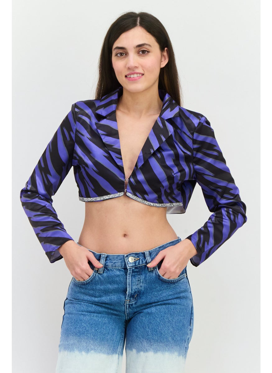 I SAW IT FIRST Women Regular Fit Absract Print Cropped Blazer, Black  - Image 1