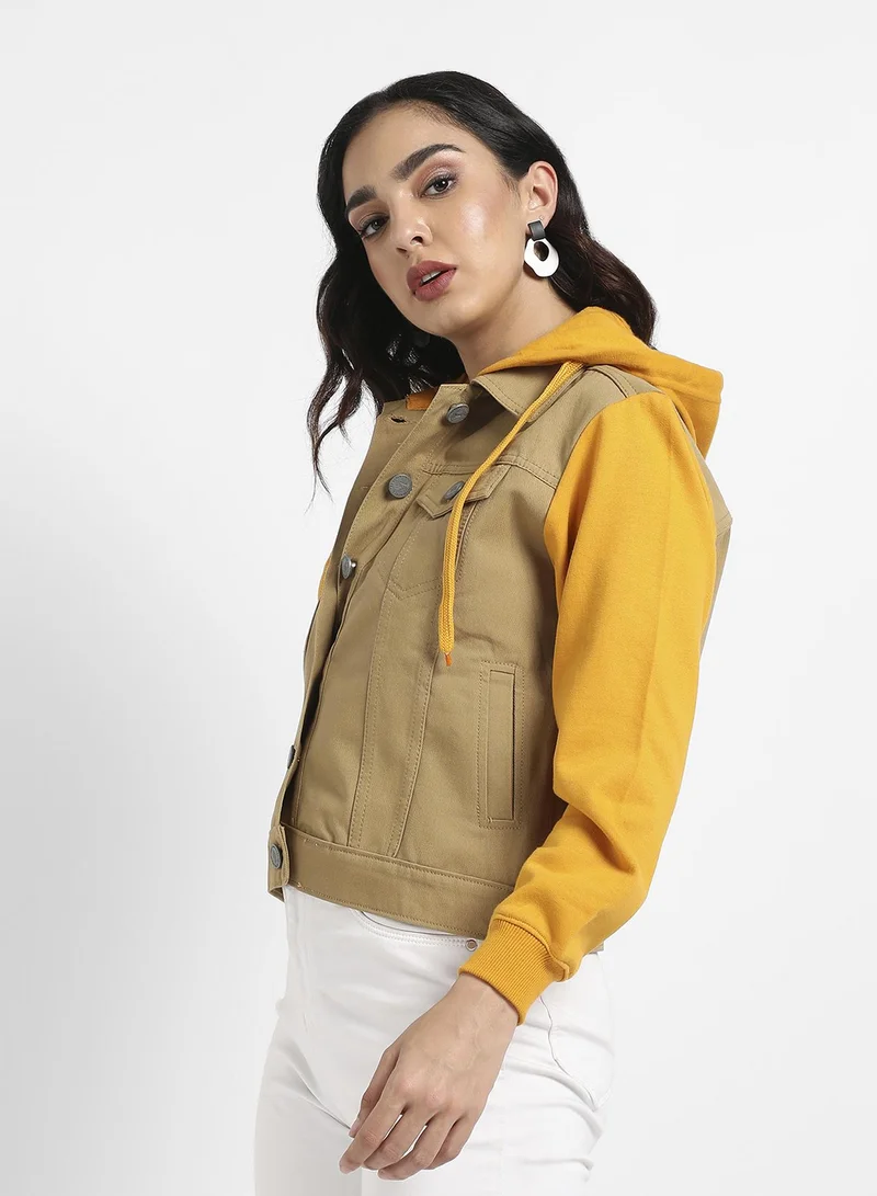 Campus Sutra Women's Yellow & Beige Denim Jacket With Sweatshirt Sleeve