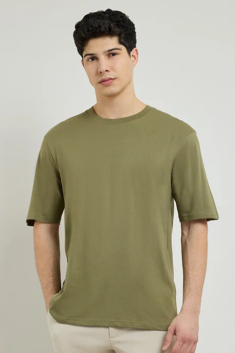 أر أند بي Solid T-Shirt with Crew Neck and Short Sleeves