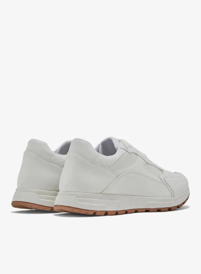 روبرت وود سنيكرز كاجوال