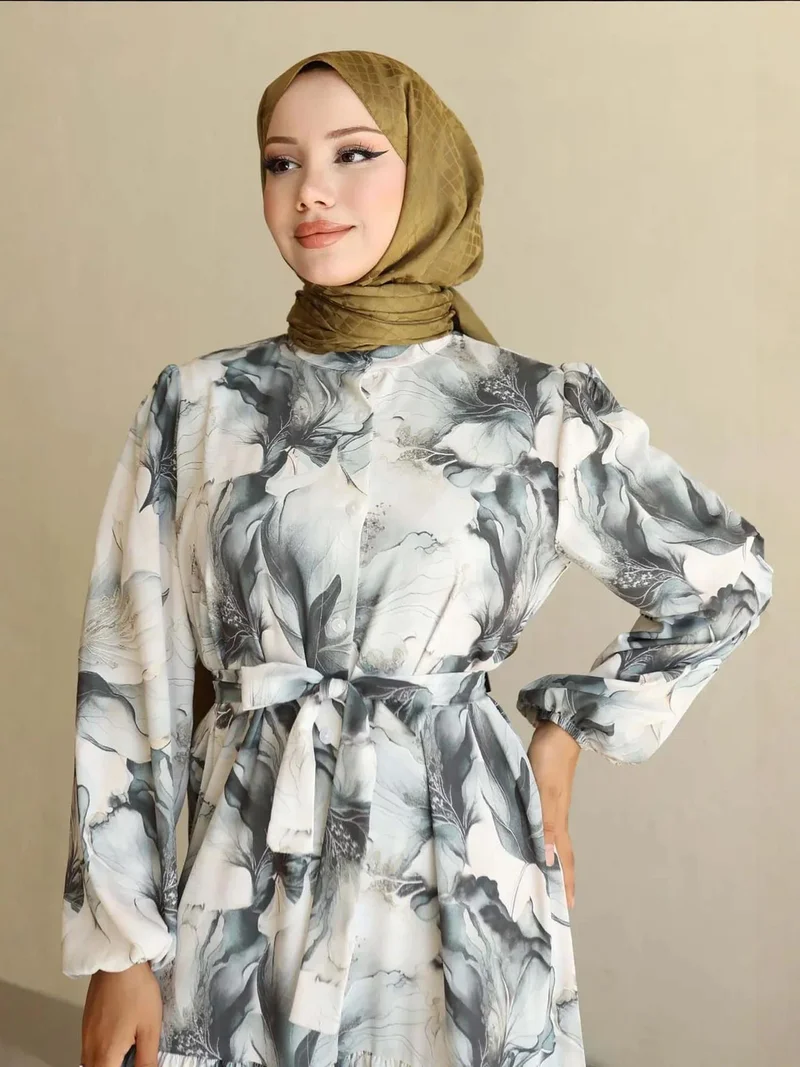 بيغ دارت فستان ماكسي بياقة مستديرة بأزرار وحزام خصر