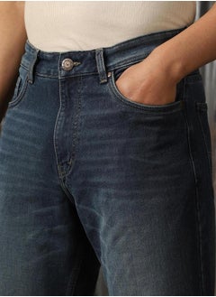 HIGH STAR Mid Rise Whiskered Regular Fit Jeans by Styli  - Image 4