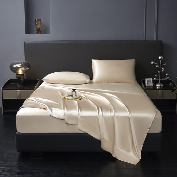 4 PCS FULL SIZE LUXURY SILKY SOFT GOLD SATIN SHEET SET1 PREMIUM MOISTURE WICKING FITTED SHEET FITS UP TO 16 INCHES DEEP POCKET 1 FLAT SHEET 2 PILLOWCASESGOLD FULL