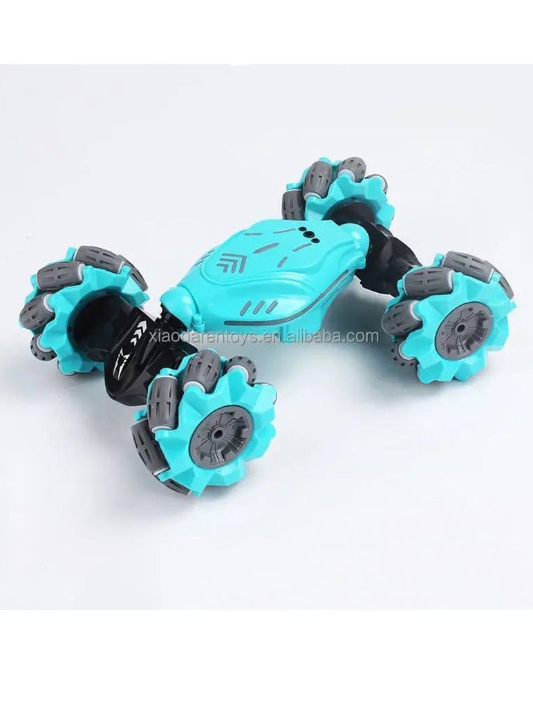 A double-sided four-wheel drive car that operates with two remote control systems, a watch and a remote that operates with a charge  - Image 2