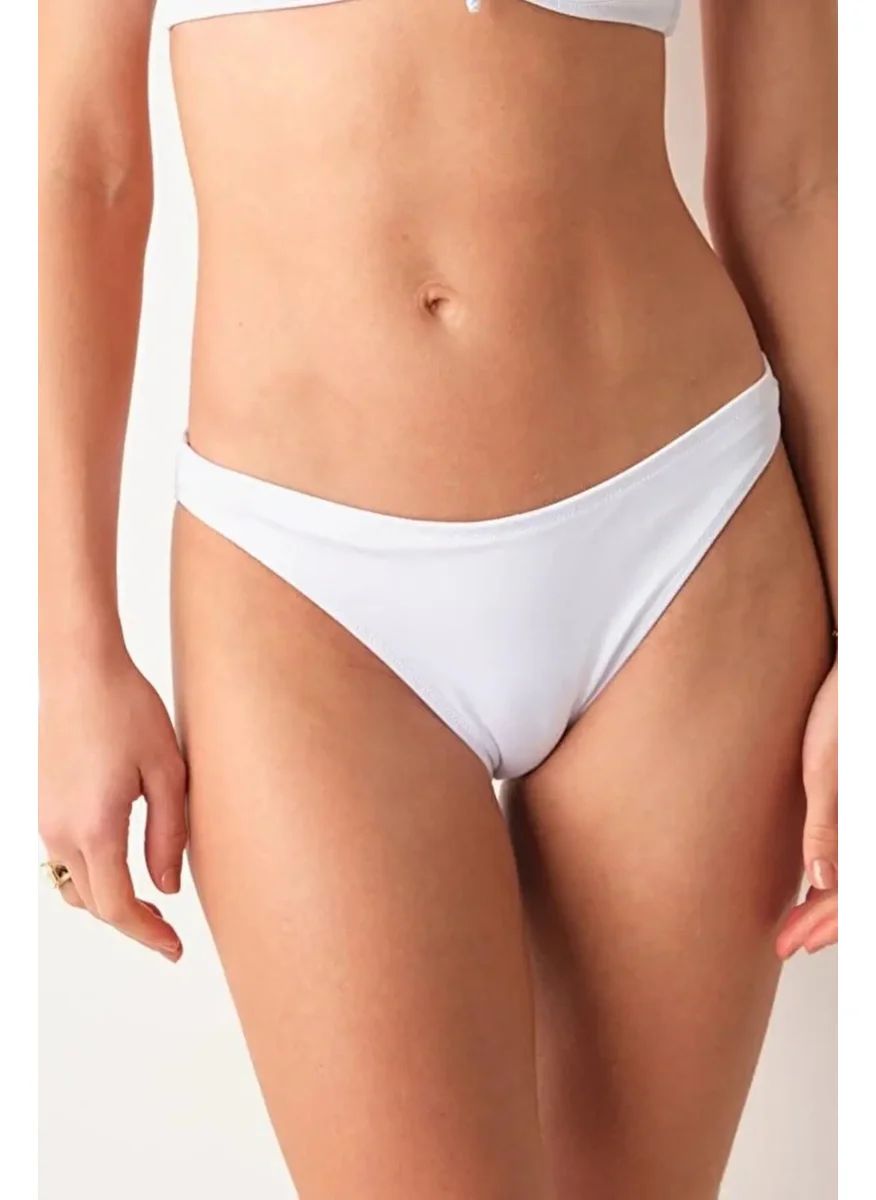 Hays Classic Cut Bikini Bottom