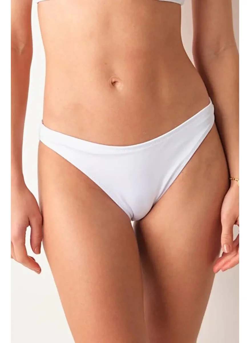 Hays Classic Cut Bikini Bottom