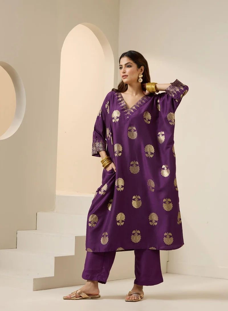 ISHIN Women's Purple Polyester Blend Embellished Tunic Full Length Palazzo Straight Fit Kurta Set