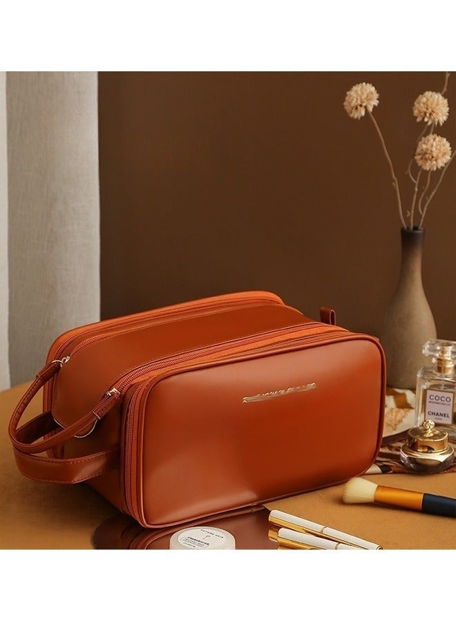 حقيبة مكياج قابلة للحمل، حقيبة تنظيم مكياج لأدوات التجميل مع فاصل وحجرات للفرش، حقيبة سفر مقاومة للماء لمستحضرات التجميل للنساء والفتيات (بني) - Image 1