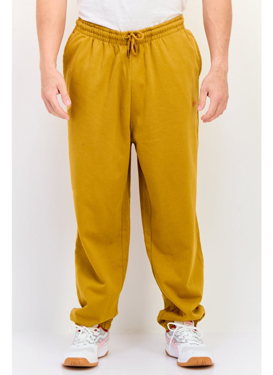 Levi's Men Regular Fit Brand Logo Jogger Pants, Brown  - Image 1