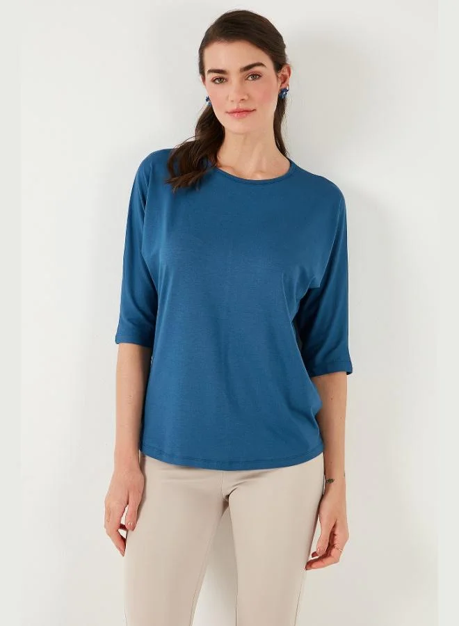 ليلا بلوزة نسائية ليلى بقصة قياسية وياقة دائرية وأكمام تروفاكار عبوتين