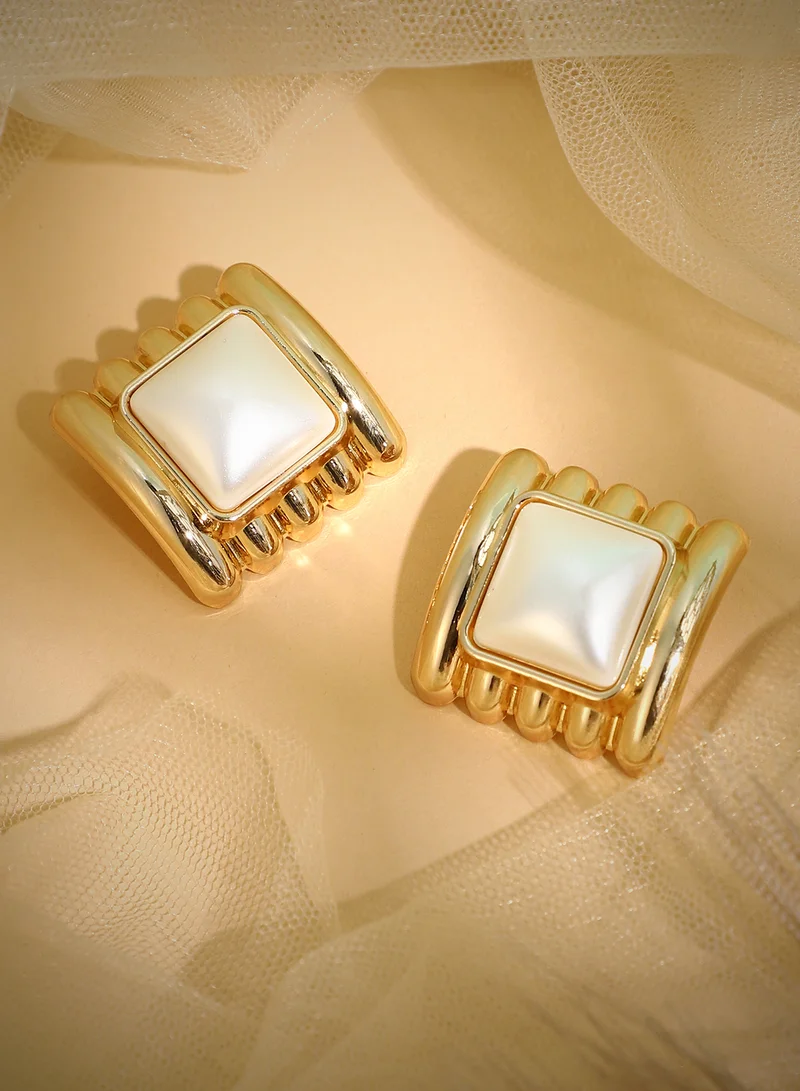 سوهي أقراط نسائية ديان باللؤلؤ الصناعي ذهبي اللون