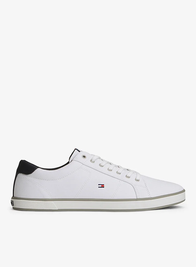 TOMMY HILFIGER Logo Low Top Sneakers
