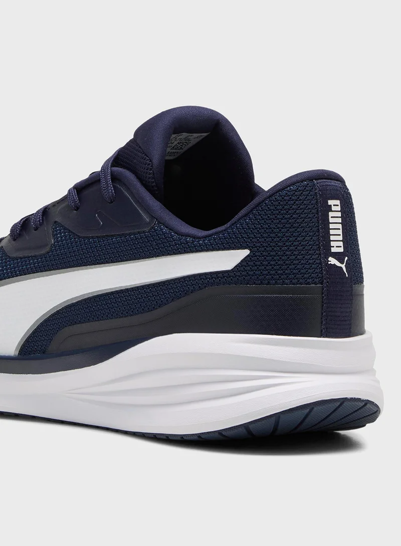 PUMA Night Runner V3
