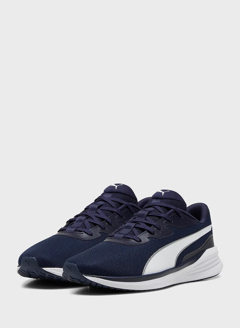 PUMA Night Runner V3