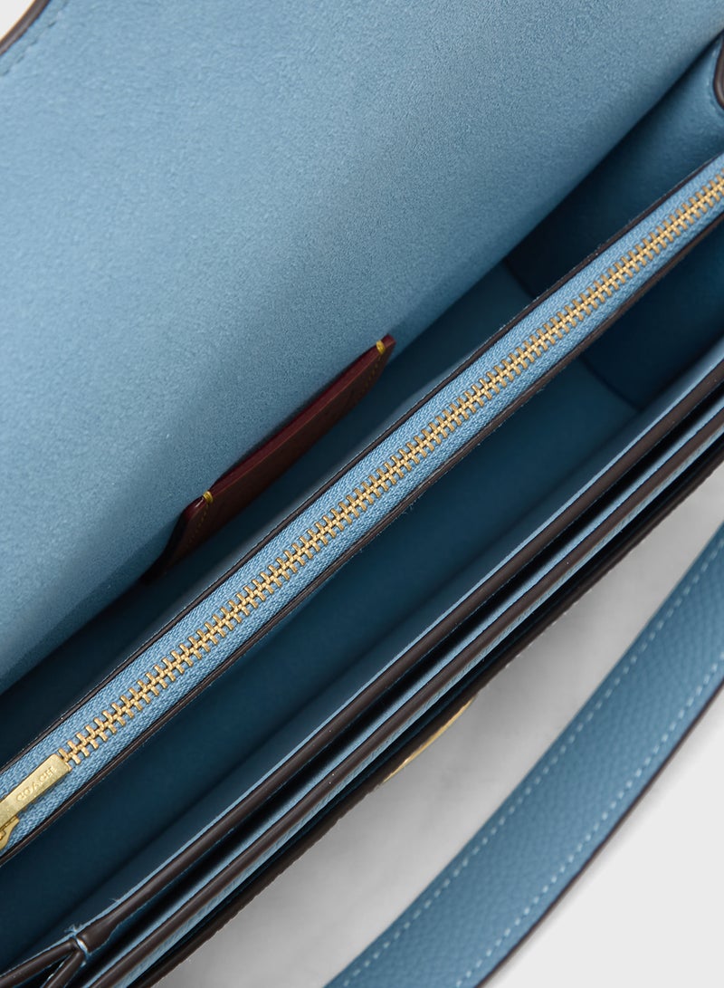 حقيبة كتف تابى  بجلد الحصى المصقول