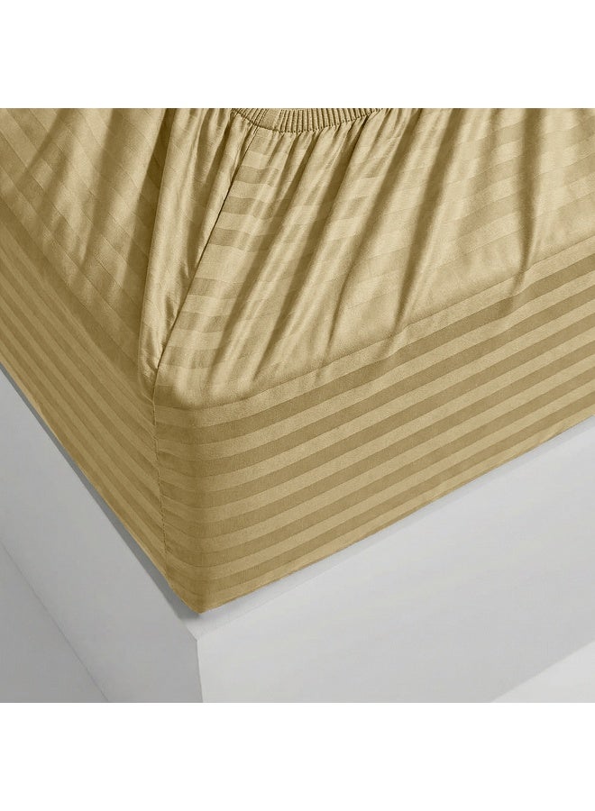 ريلاكس طقم ملاءات سرير فاخر ممتاز - ملاءة سرير فائقة النعومة، تسمح بمرور الهواء، ولطيفة على البشرة، مزودة بجيوب مطاطية عميقة، بالإضافة إلى غطاءي وسادة وملاءة سرير واحدة، لون بيج، 160 × 200 سم - Image 3