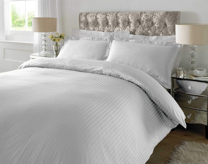 Vissage Pack of 3 Hotel Double Duvet Covers - Image 1
