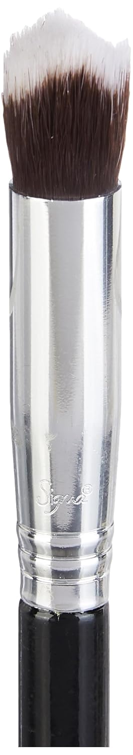 MAKE UP FOR LIFE Round Kabuki Foundation Brush - Image 2