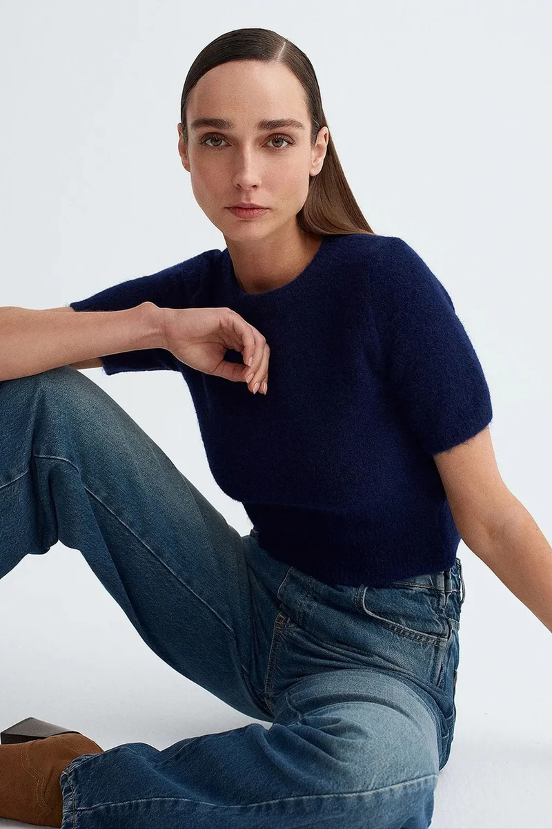 Dilvin Navy Blue DILVIN Women’s Ribbed Crew Neck Short-sleeve Sweater for Women | Best Price UAE