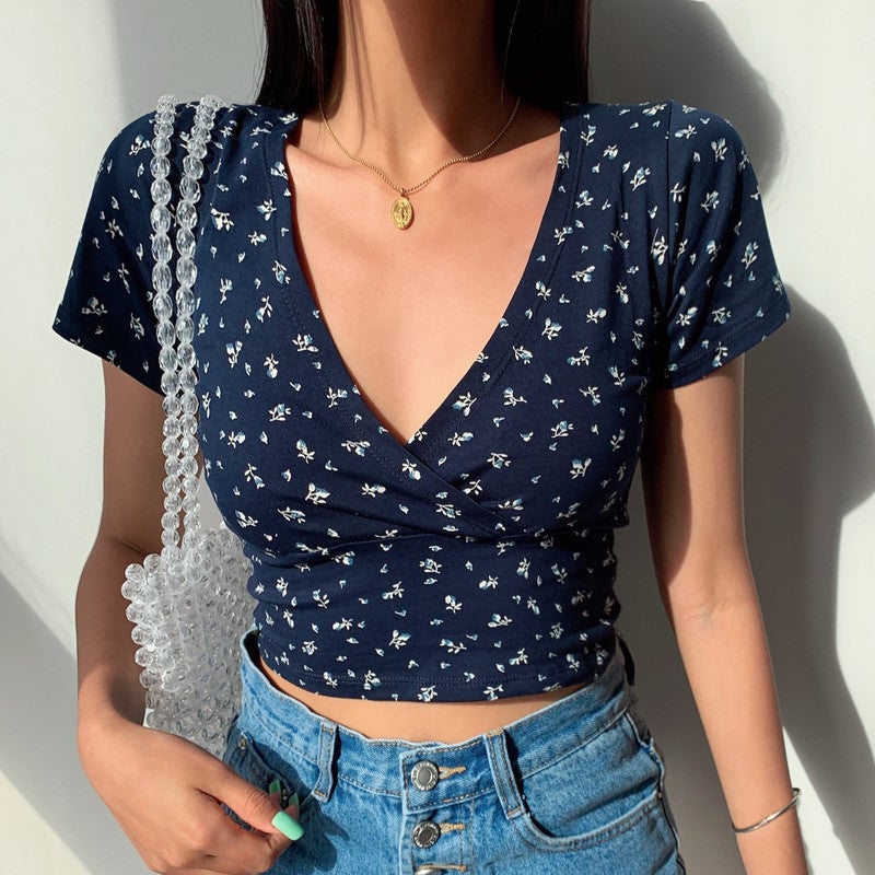 American Retro Style Floral Cross V-Neck Slim Short Navel-Baring Short-Sleeved T-Shirt Women's Top 2025 Summer New Trend - Image 4