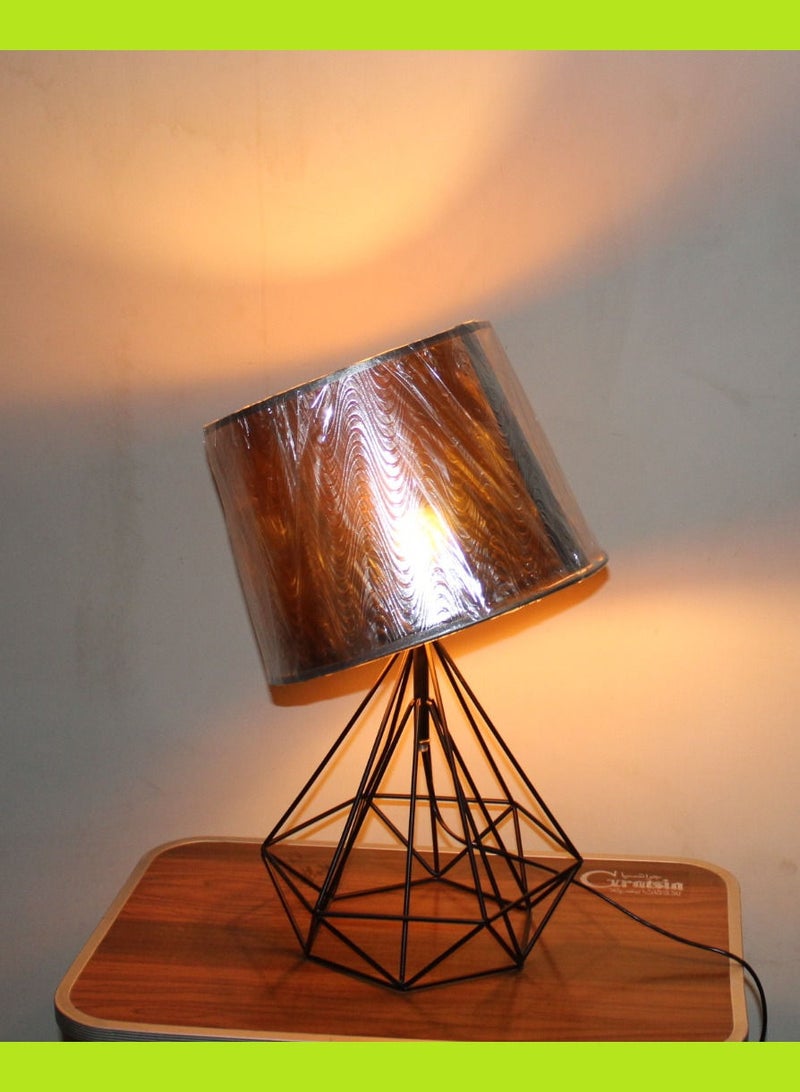 Table Lamp :fair Forgee Black color  - Image 4