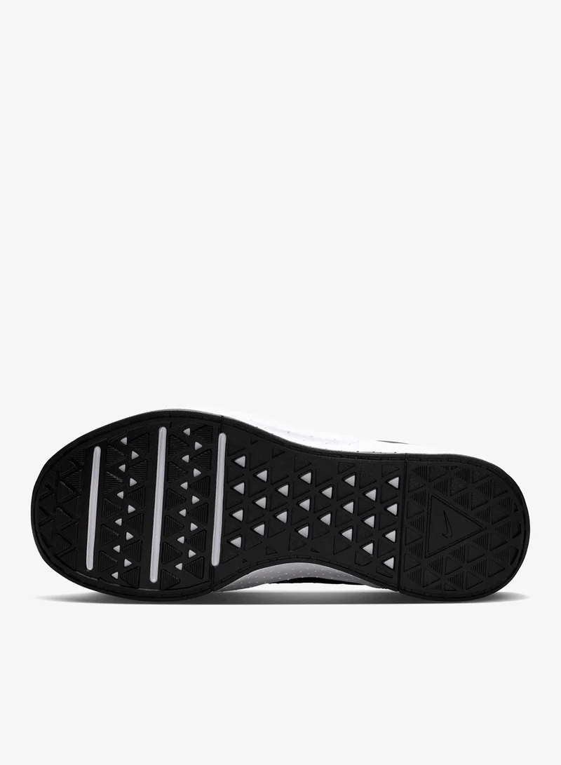 Nike BLACK/WHITE Mc Trainer 4 for Men | Best Price UAE