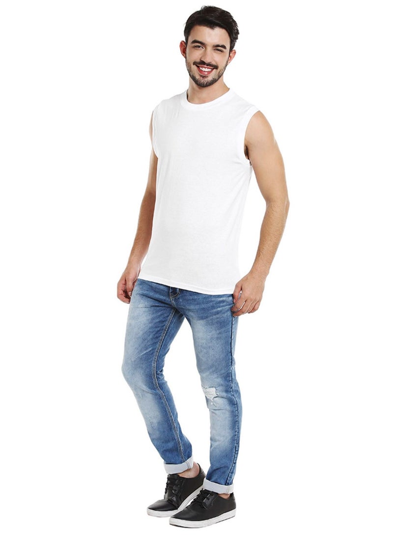 BYC MEN'S SLEEVELESS O-NECK COTTON T-SHIRT (PACK OF 3) - WHITE  - Image 4