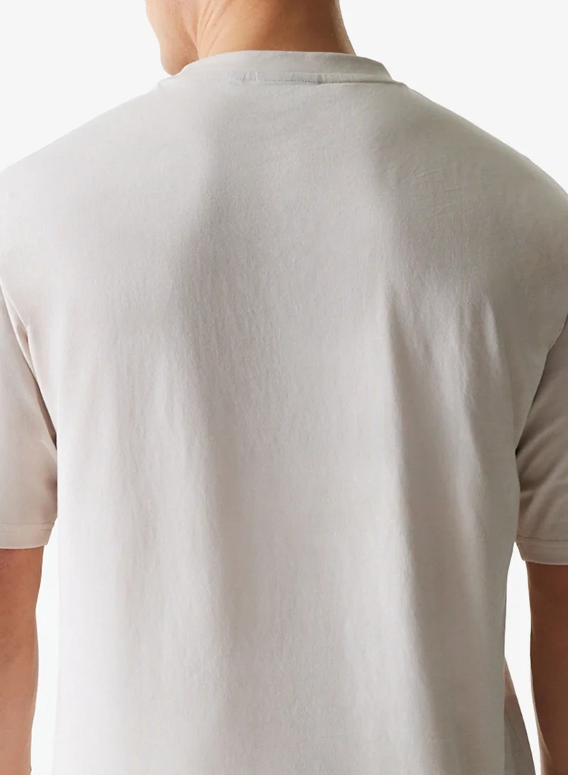 NEW ERA  New York Yankees Nos Mlb Le Oversized T-Shirt  | Best Price UAE