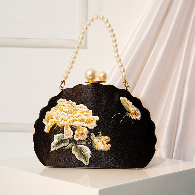 Chinese Cheongsam Women'S Bag Guofeng Embroidered Handbag Antique Hanfu Clutch Bag Embroidered Flower Bag Banquet Gift Bag - Image 1