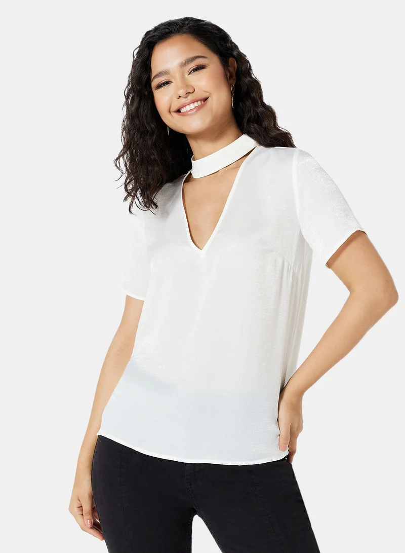 FOREVER 21 Choker Neck Satin Blouse