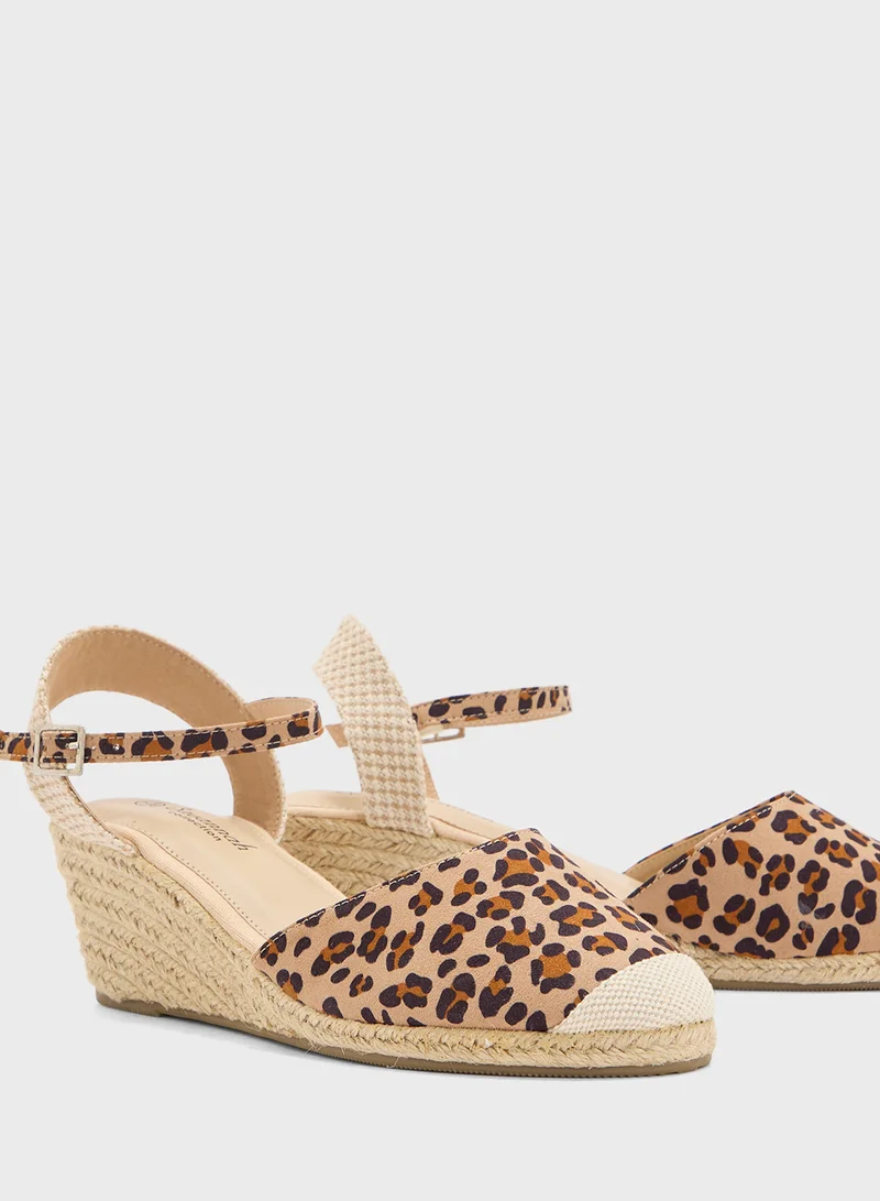Savannah Collection Mid Heel Classic Espradille Wedge
