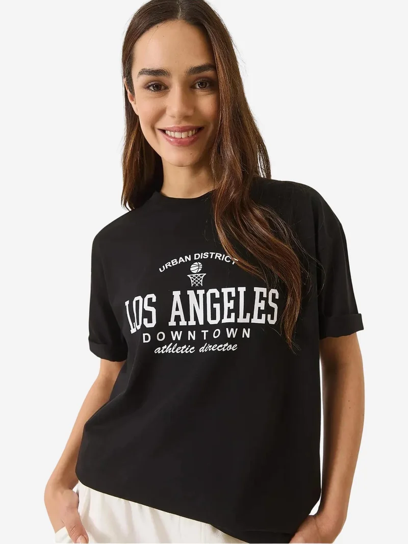 بيانكو لوتشي تي شيرت  بطبعة واسعة بياقة دائرية