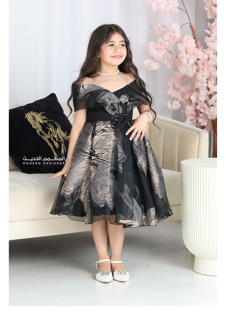 مودرن ديزاين فستان مناسبات اطفال يخطف الأنظار ويخلّي بنتك نجمة المناسبة، فهذا الفستان هو الخيار المثالي - Image 1