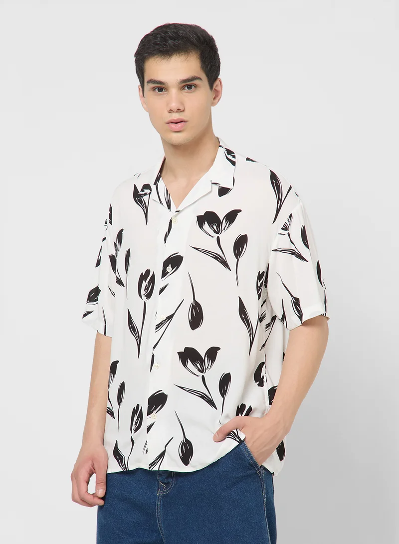 JACK & JONES JJEJEFF CHARGE RESORT SHIRT SS SN