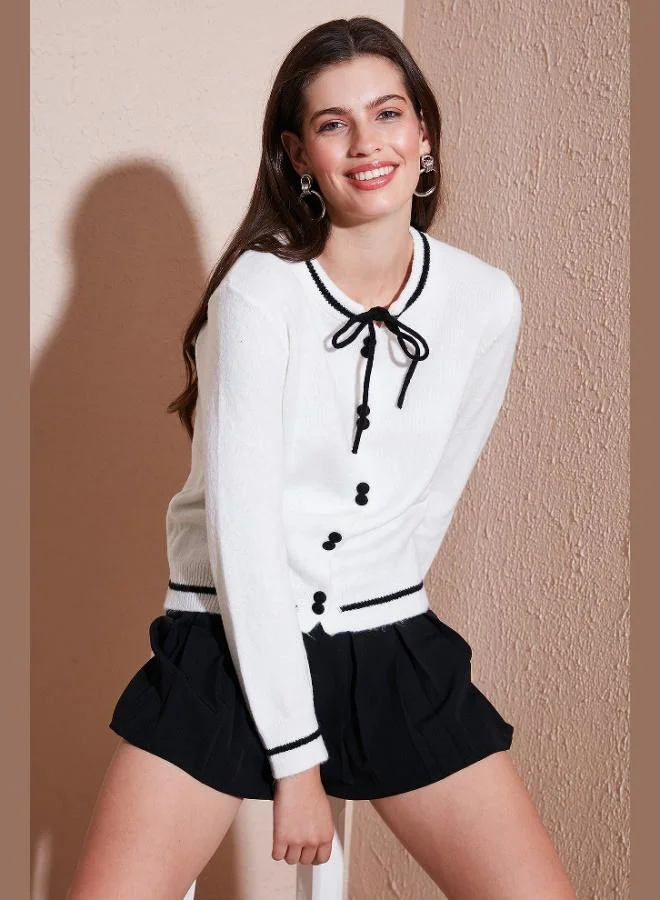 ليلا كارديجان نسائي بياقة ربطة من ليلا