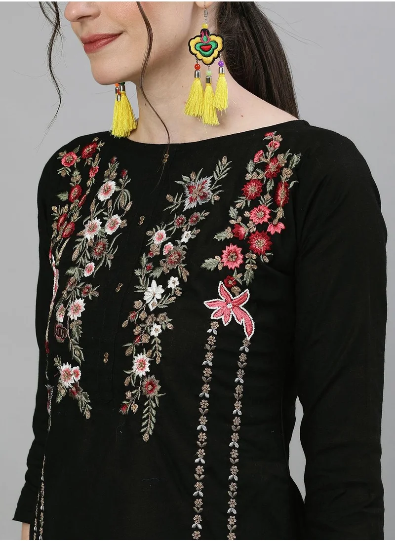 ISHIN Regular Fit Embroidered Pattern Round Neck Neck Three-Quarter Sleeve Black Colour Knitted Cotton Kurta Set for Women with Mid-Rise Closure - A Timeless Addition to Your Collection