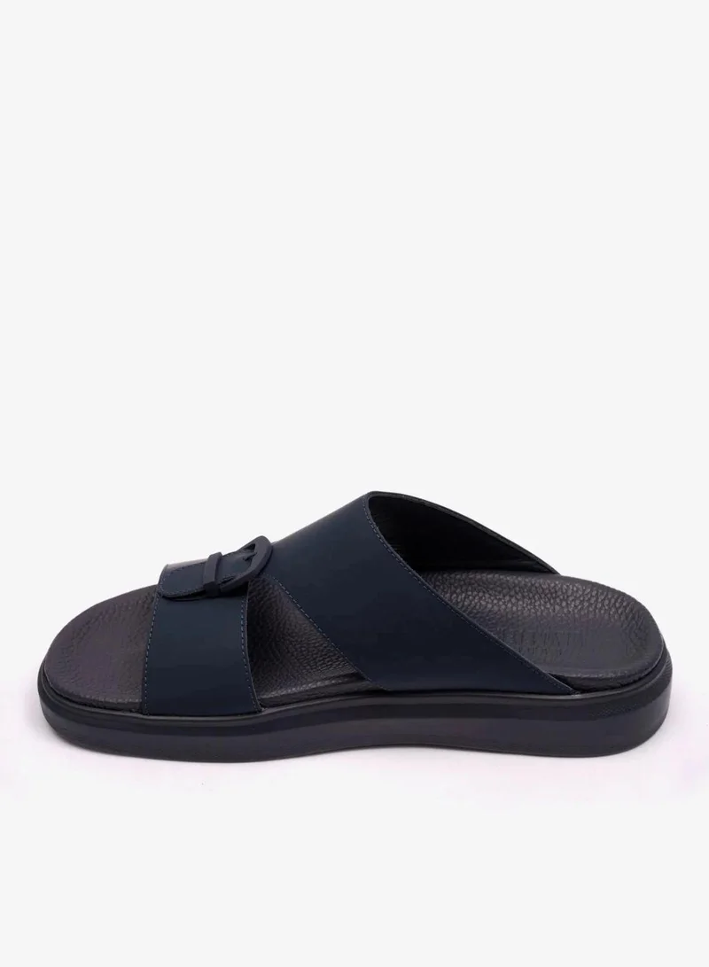 اومو كافالير UOMO CAVALIER MENS ARABIC CLASSIC TRIM EXTRA CUSHIONED SANDAL NAVY