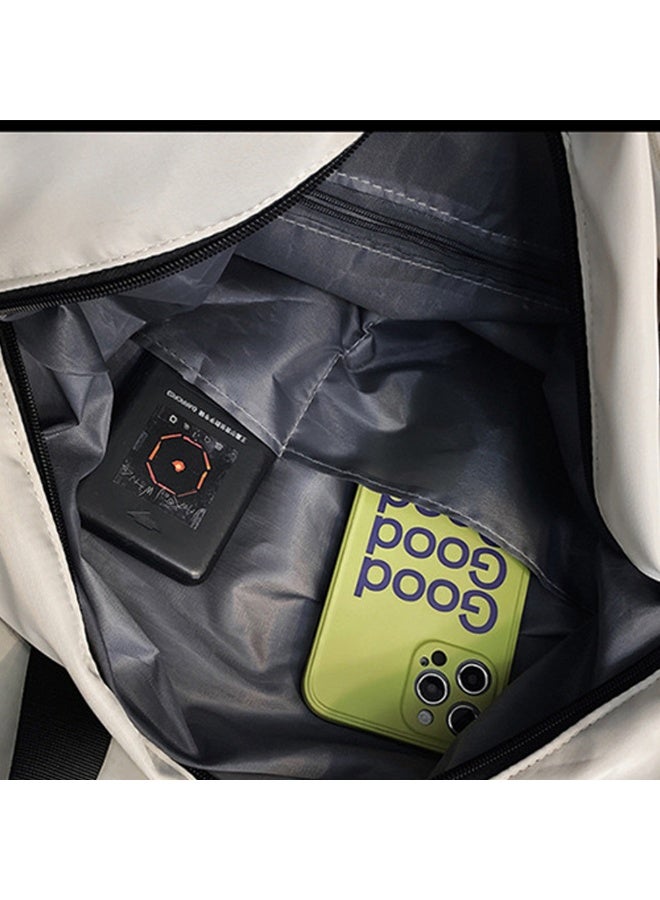 Aurrako Large Travel Duffel Bag with Zipper, Water-Resistant Overnight Bag for Men and Women, Gym or Travel Use - Image 2