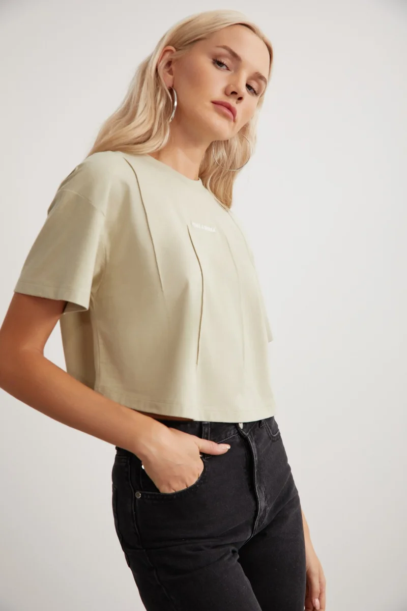 جريميلانج Keanne Women's 100% Cotton Embroidery Detailed Beige T-Shirt