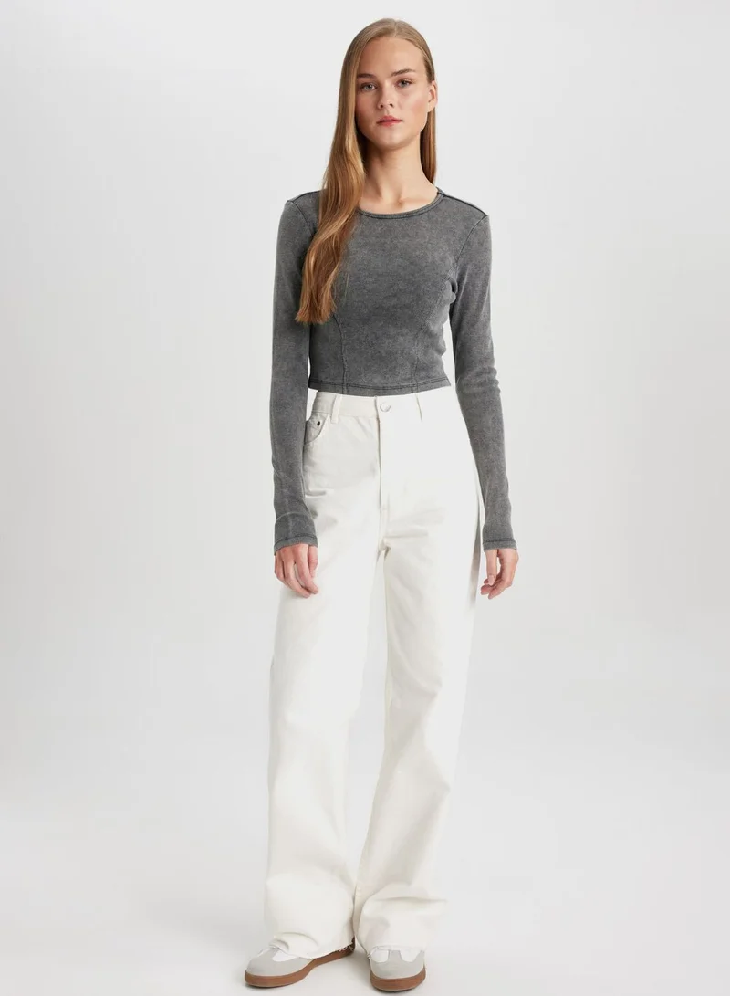 ديفاكتو Slim Fit Crew Neck Camisole Long Sleeve T-Shirt