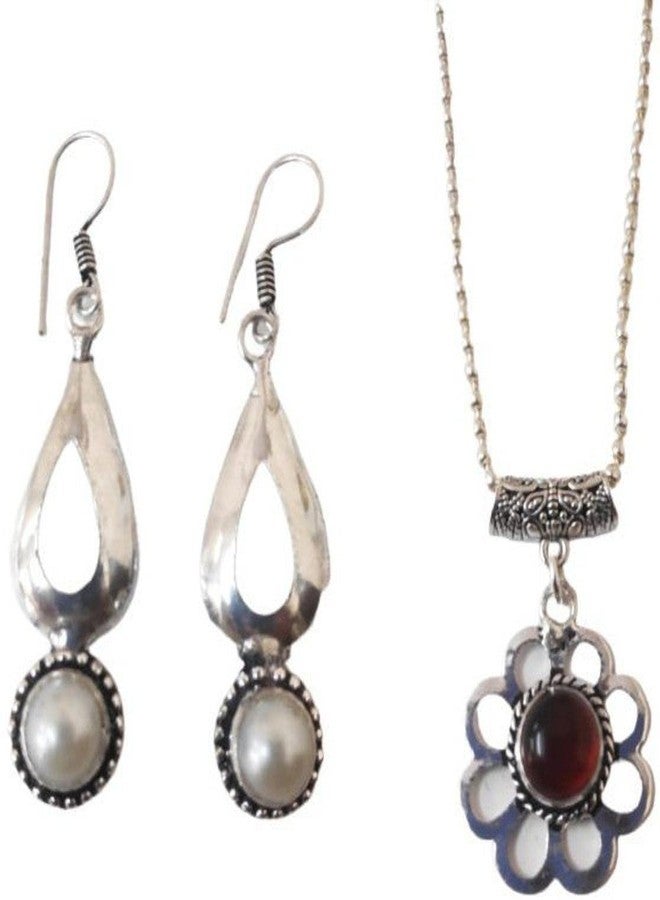 Gift Beautifull pair of earrings with light weight Pendant for festive Navratri for Garbha and dandia with chain for formal wear for ladies and girls
