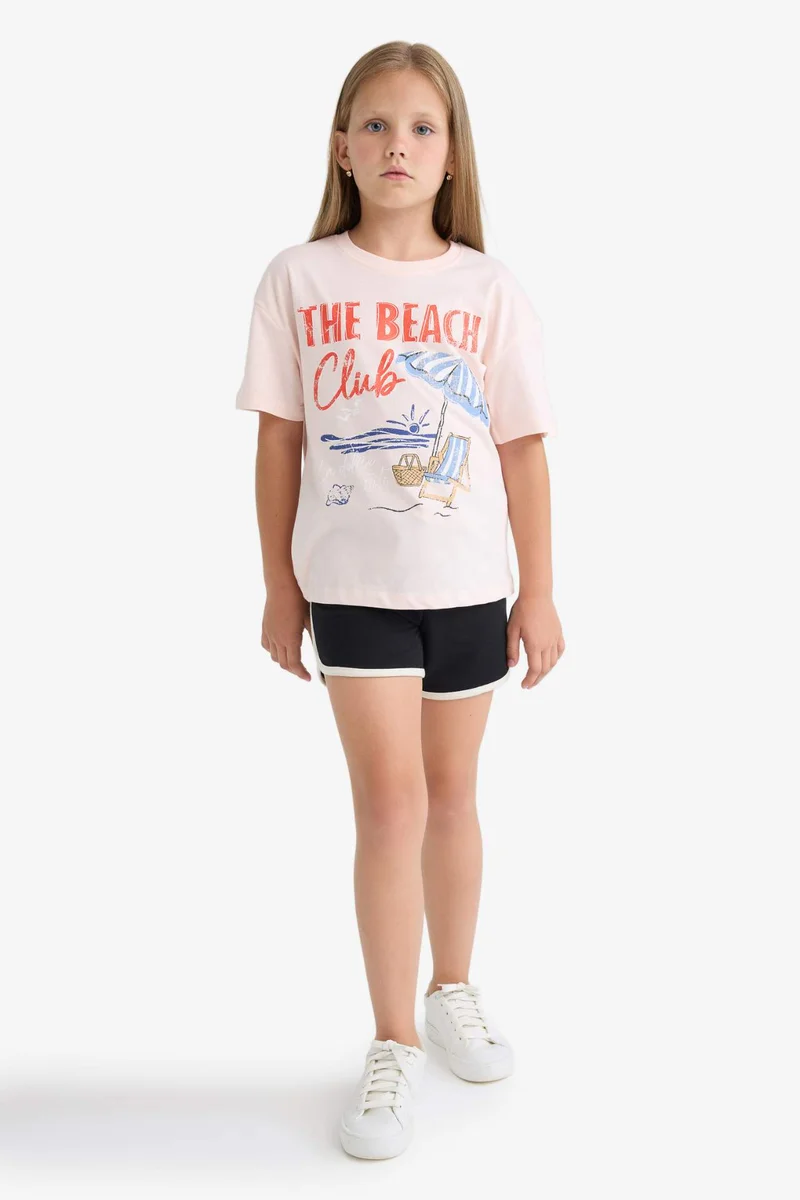 ديفاكتو Girl Relax Fit Crew Neck T-Shirt