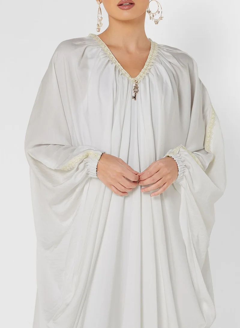 Khizana Gathered Abaya With Sheila