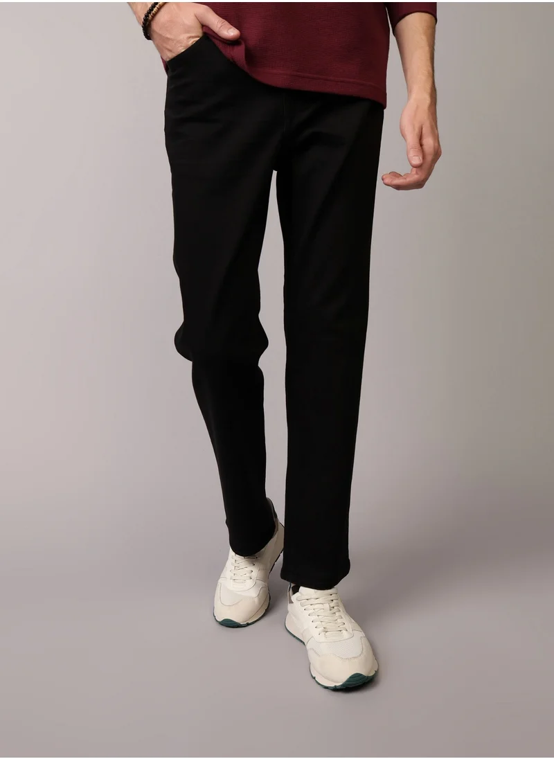 American Eagle AE AirFlex+ Relaxed Straight Jean