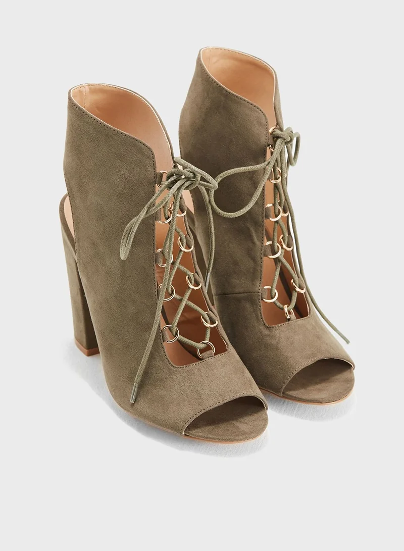 Truffle Vela Block Heel Sandal