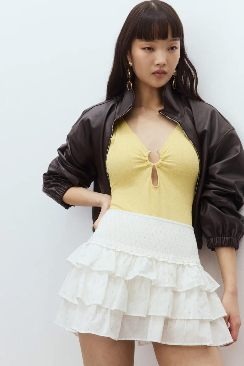 اتش اند ام تنورة ميني بنمط متدرج