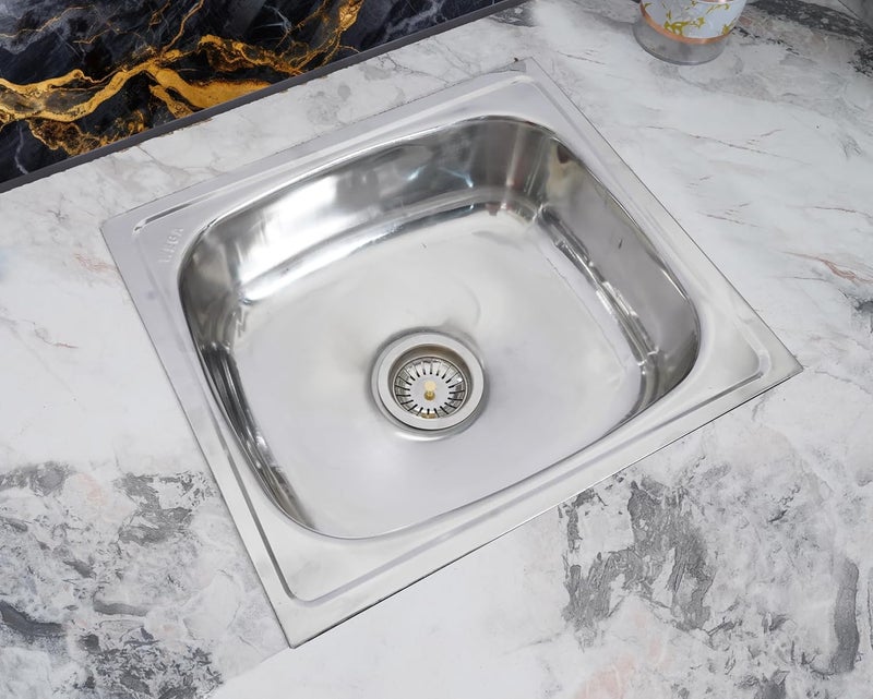 BOWLS  MORE أحواض أكثر تصميم تقليدي من الدرجة 304 تشطيب لامع عالي حوض مطبخ فردي مع مجموعة توصيل من الفولاذ المقاوم للصدأ وأنبوب PVC فضي 18x 16 x 8 - Image 3