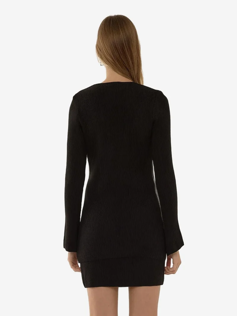 زوبعة طقم قطعتين محبوك