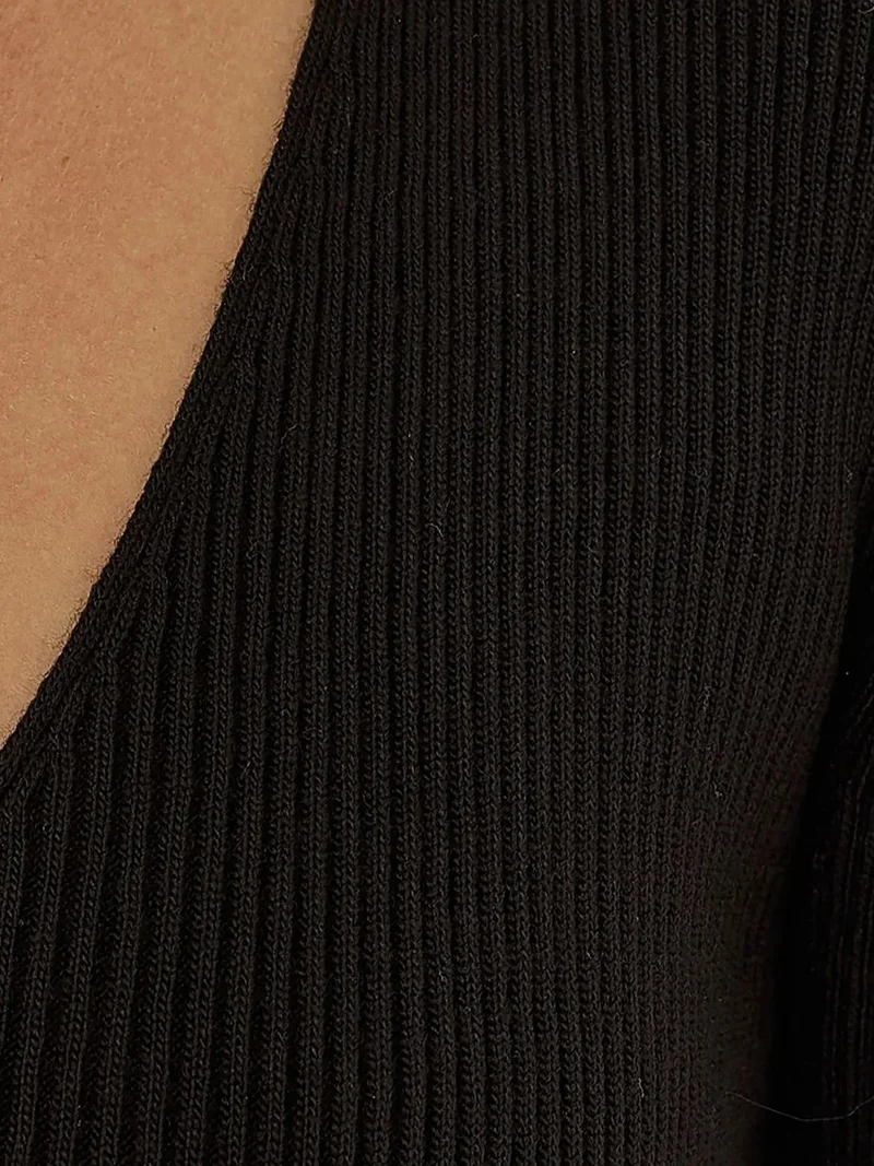 زوبعة طقم قطعتين محبوك